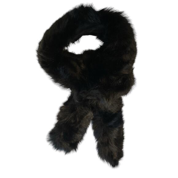 Black Scarf Soft Faux Fur Comfy Double Pull Through Scarf - Picture 5 of 5